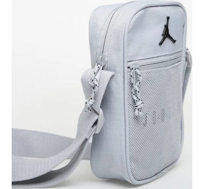 Сумка Nike Jam Blacktop Festtival Bag 1.7L